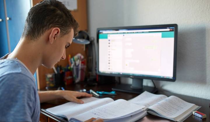 Laptop, tablet of computer